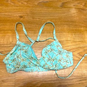 Body Glove Size E Bikini Top